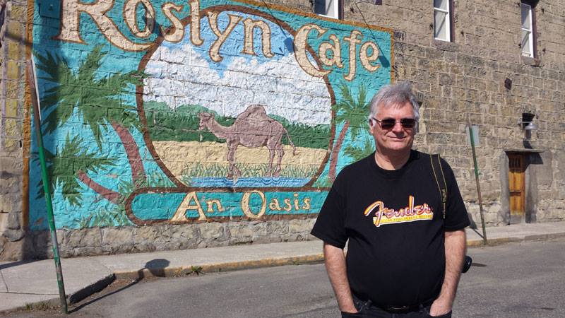 Denny in front of Roslyn Cafe in Roslyn Washington (Cicely Alaska).